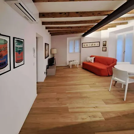 Casa Rosada Appartement Como