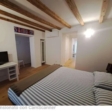 Casa Rosada Apartment