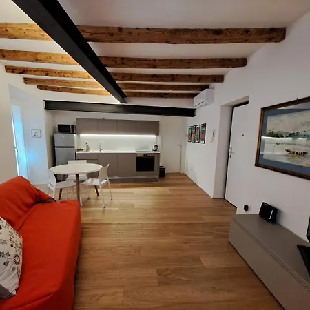 Casa Rosada Apartment *